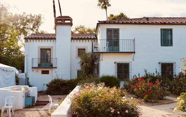 Peaceful assisted living residence serving seniors near Chino Hills and Pomona California